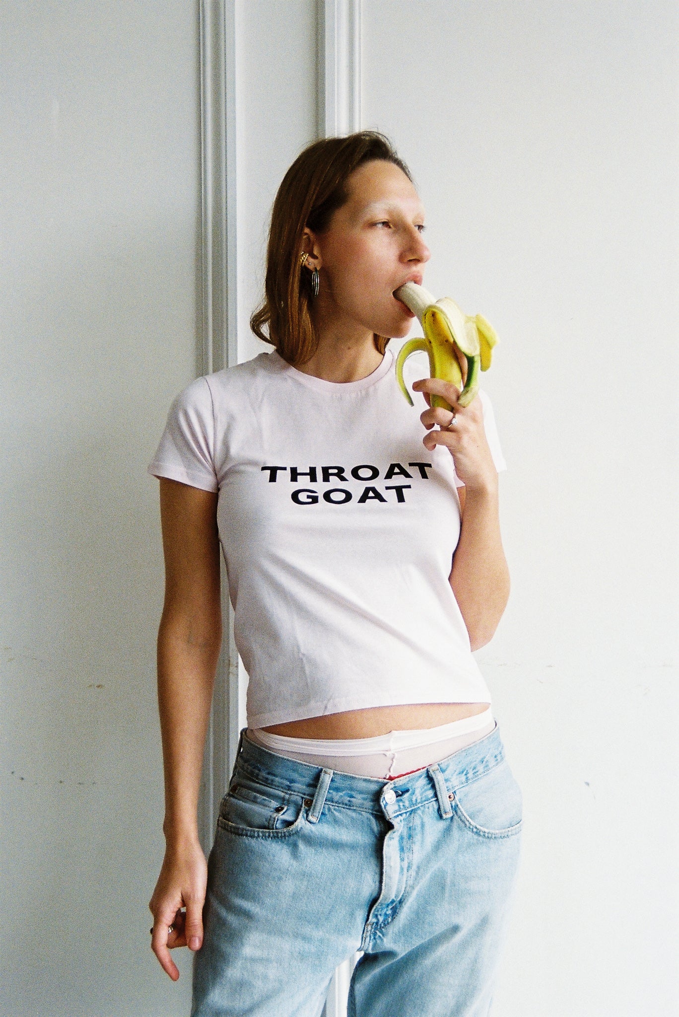 THROAT GOAT TEE